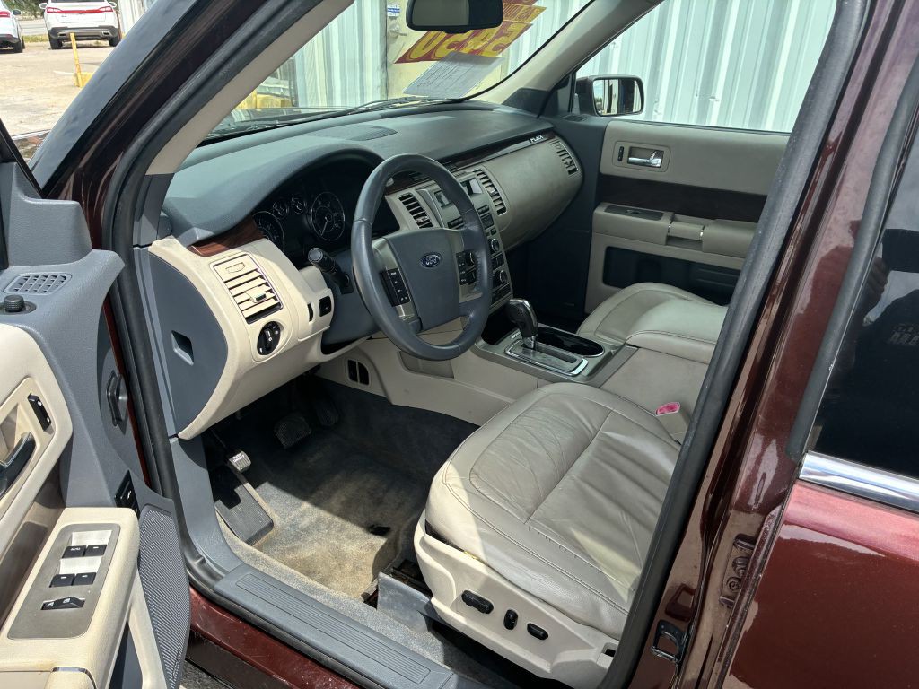 2009 Ford Flex Image 3