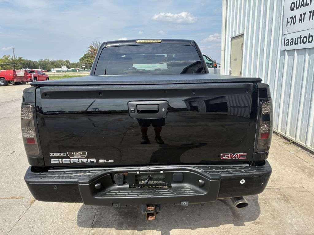 2011 GMC Sierra Image 3