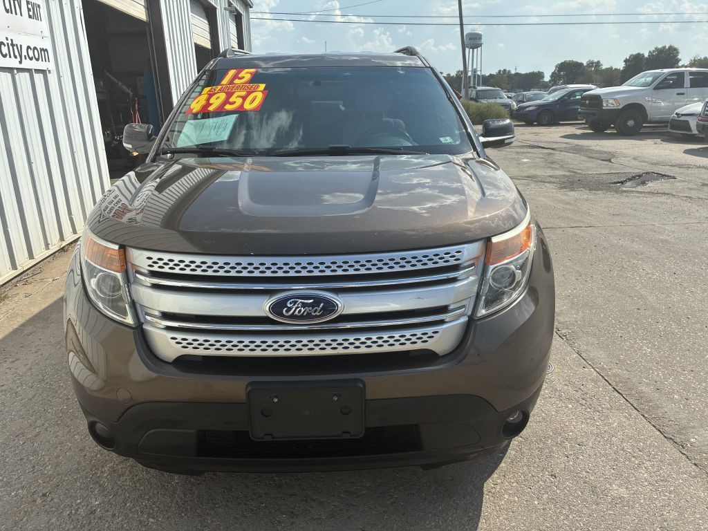 2015 Ford Explorer Image 2