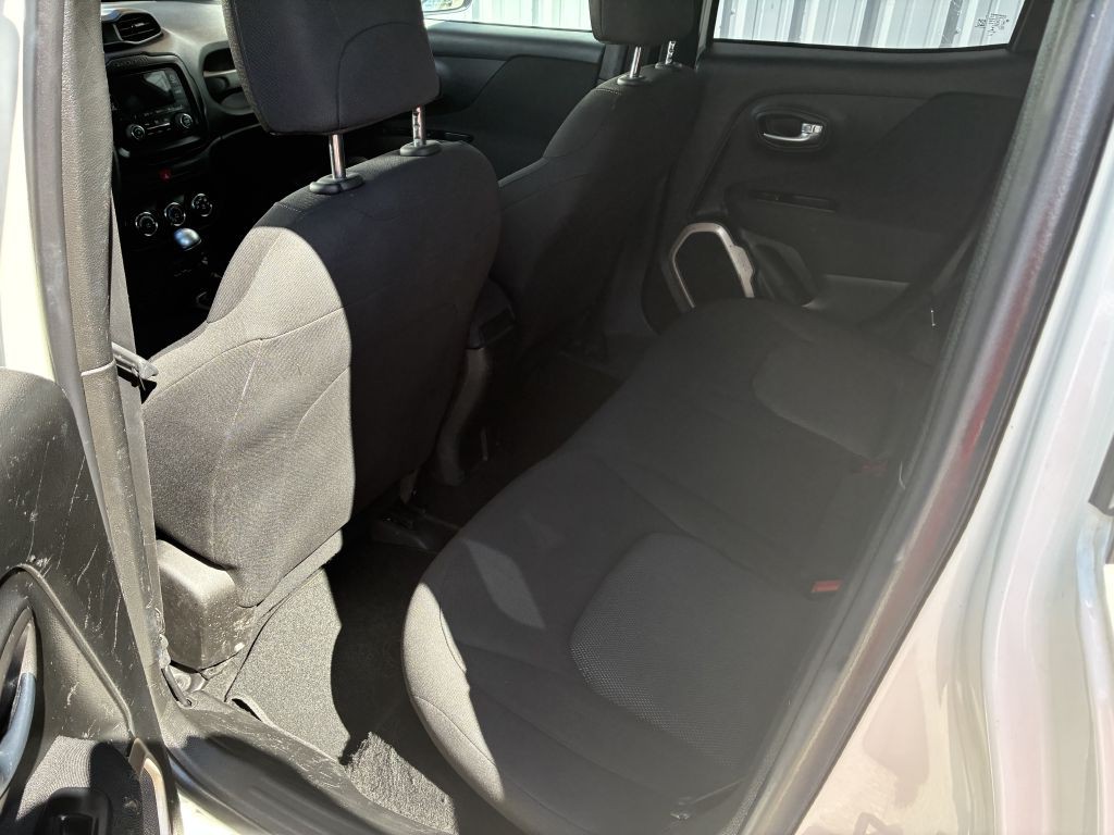 2017 Jeep Renegade Image 5