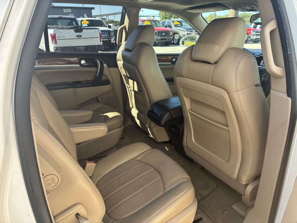 2012 Buick Enclave Image 10