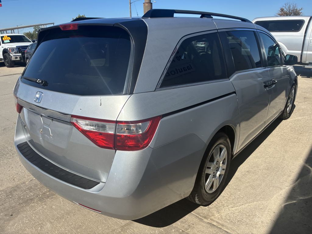 2011 Honda Odyssey Image 11