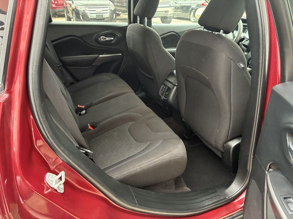 2019 Jeep Cherokee Image 9