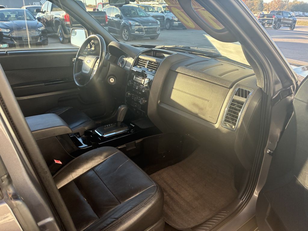 2010 Ford Escape Image 7