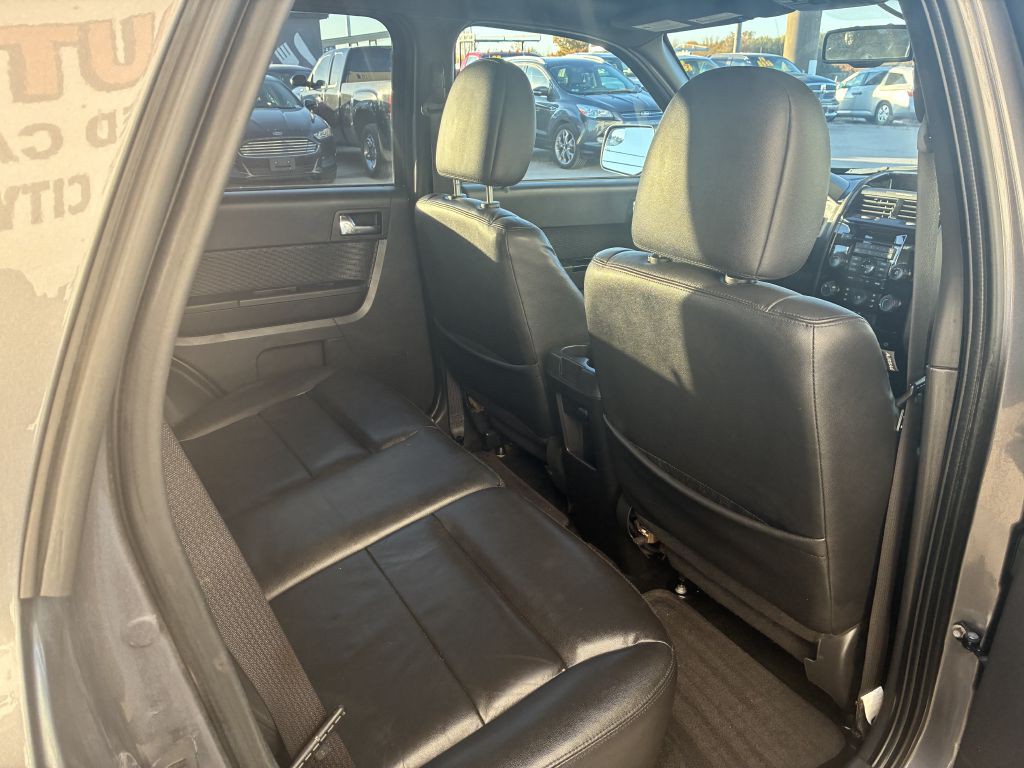 2010 Ford Escape Image 8