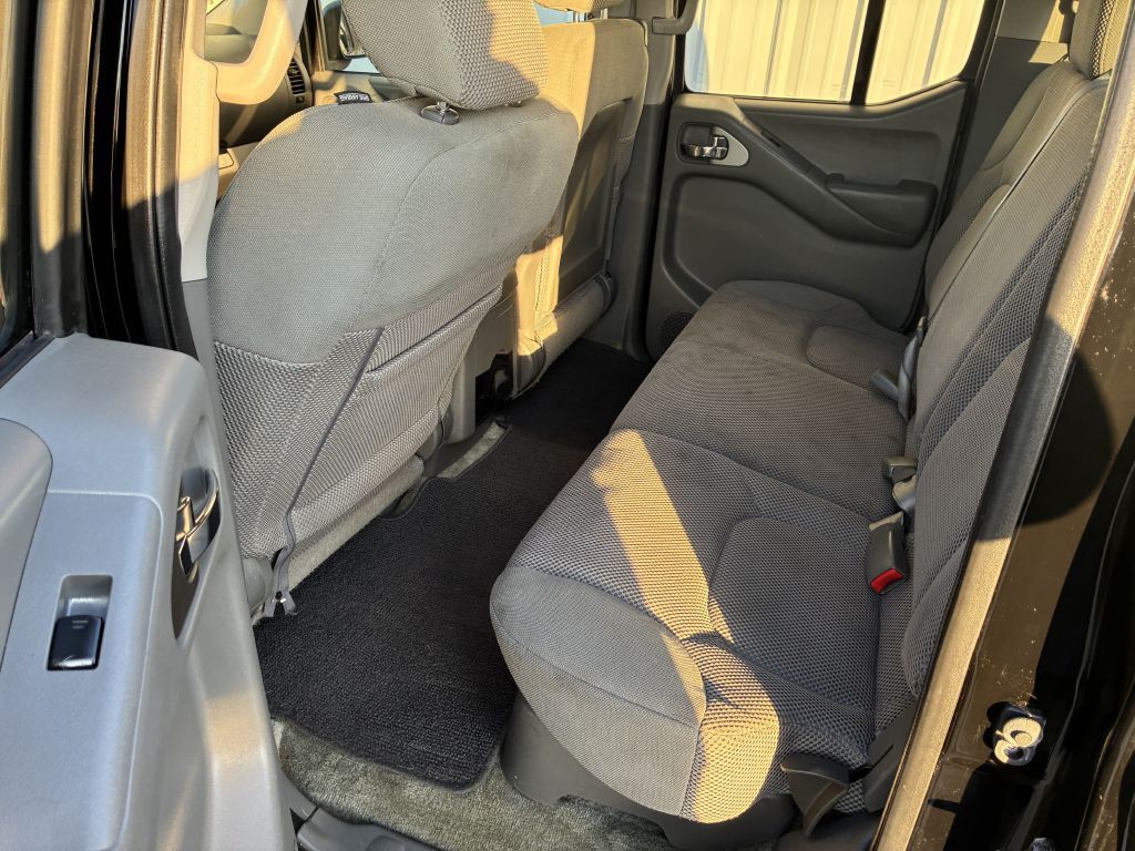 2014 Nissan Frontier Image 5