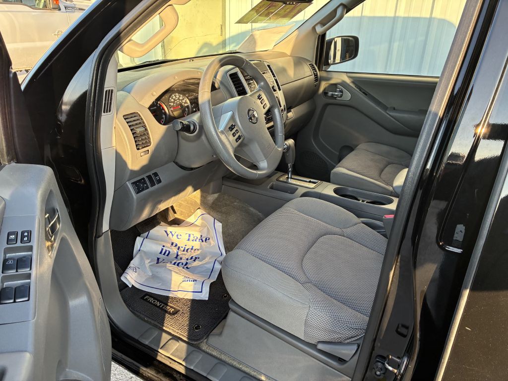 2014 Nissan Frontier Image 4