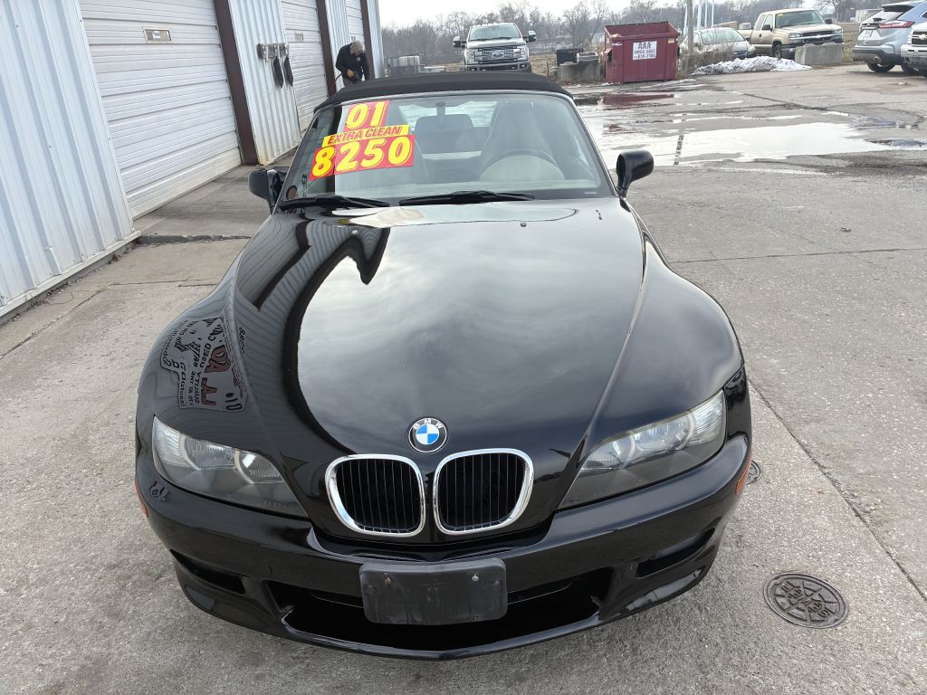 2001 BMW Z3 Image 2