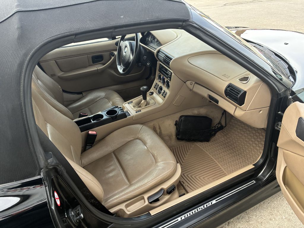 2001 BMW Z3 Image 5