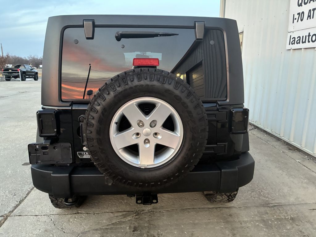 2013 Jeep Wrangler Unlimited Image 3