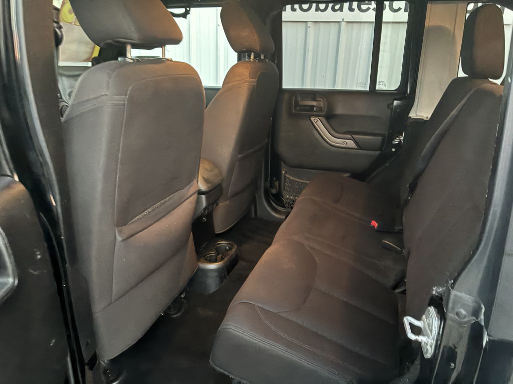 2013 Jeep Wrangler Unlimited Image 5