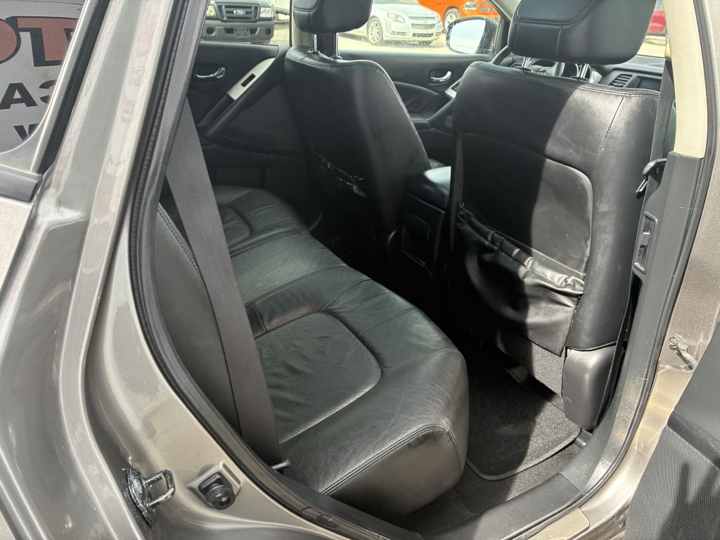 2010 Nissan Murano Image 8