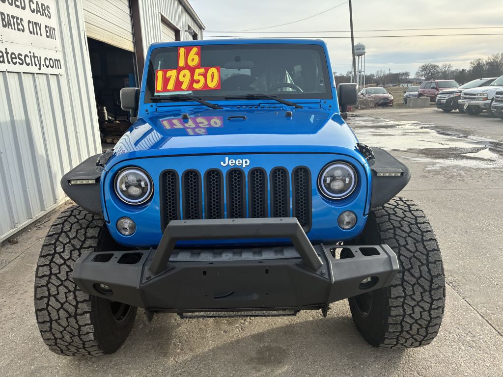 2016 Jeep Wrangler Unlimited Image 2