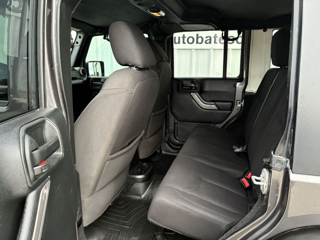 2017 Jeep Wrangler Unlimited Image 5