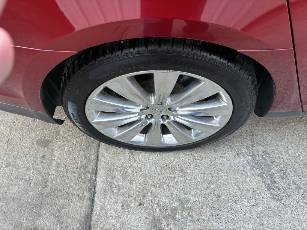 2014 Lincoln MKS Image 8