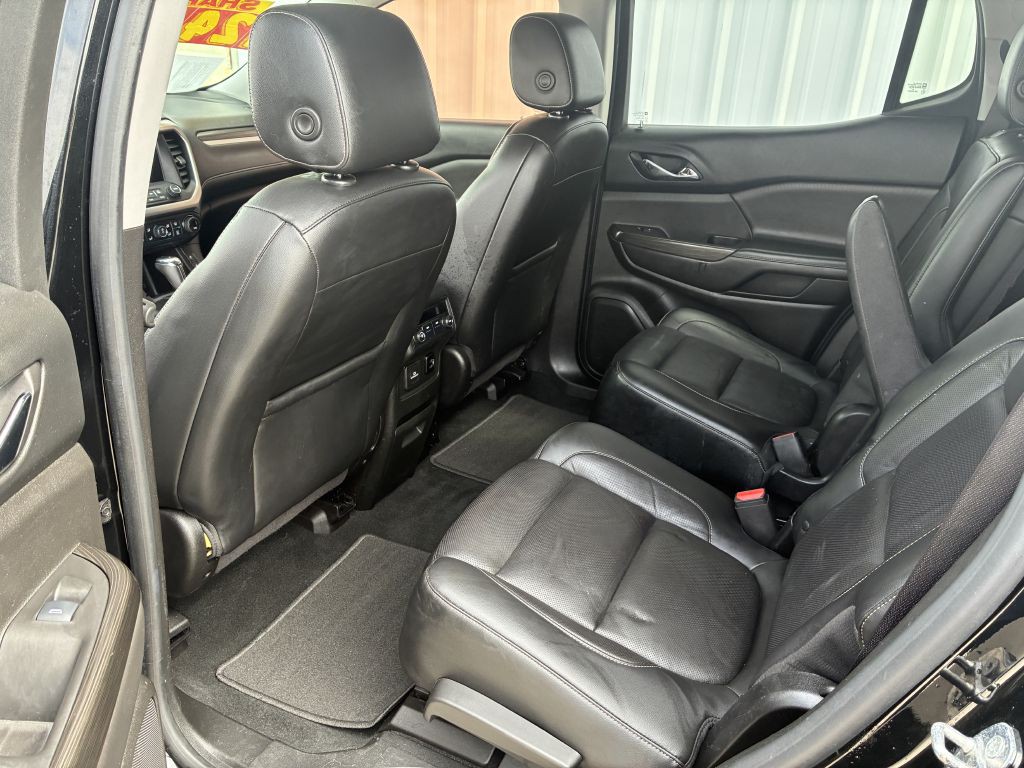 2017 GMC Acadia Image 5