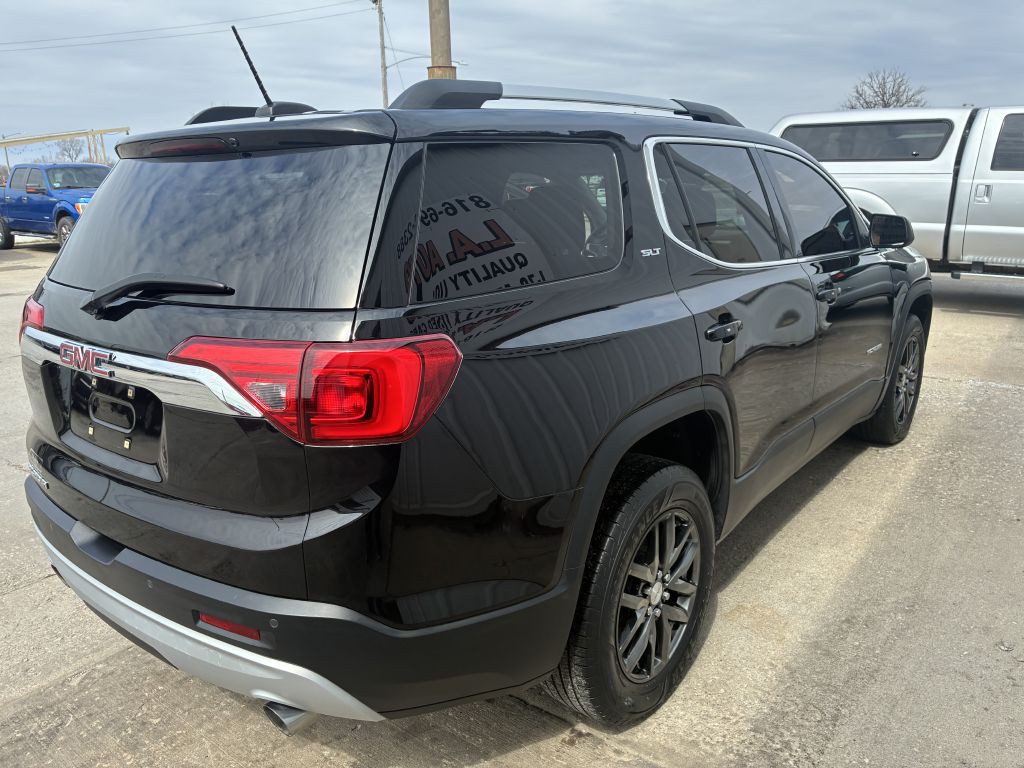 2017 GMC Acadia Image 12