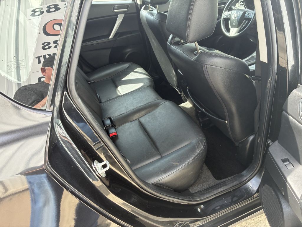 2011 Mazda Mazda3 Image 9