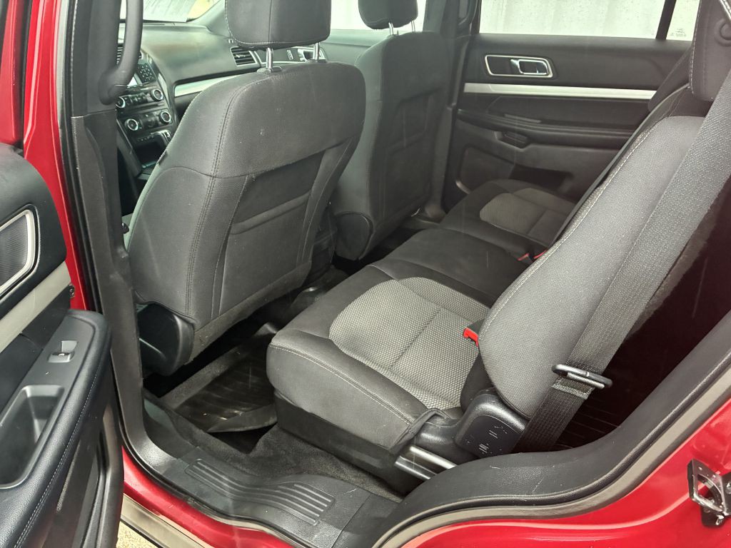 2017 Ford Explorer Image 5