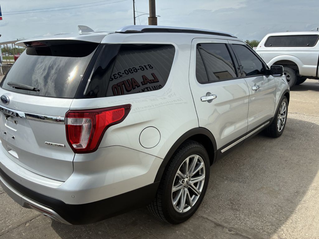 2016 Ford Explorer Image 11