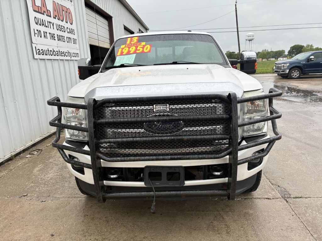 2013 Ford F-250 Image 2