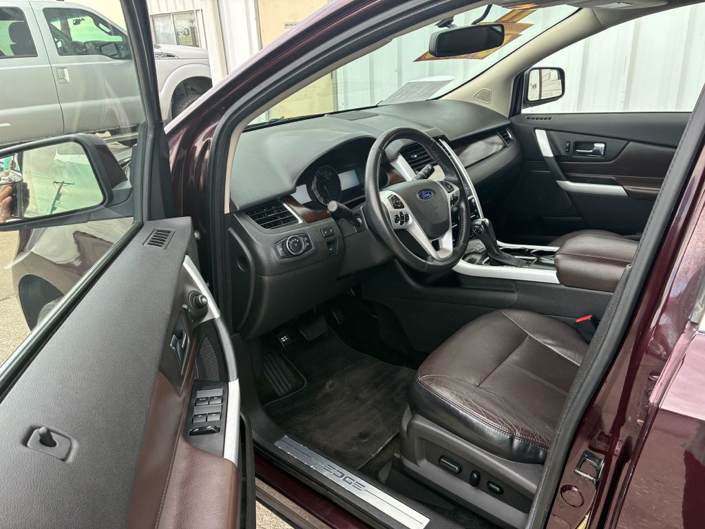 2011 Ford Edge Image 4