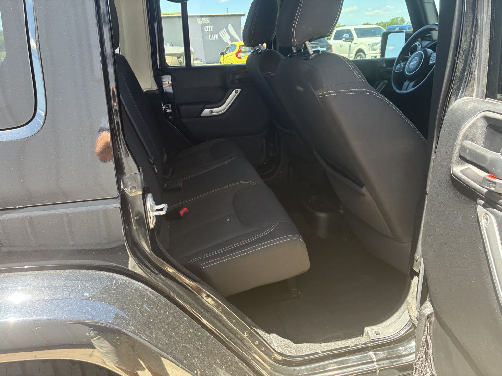 2015 Jeep Wrangler Unlimited Image 8