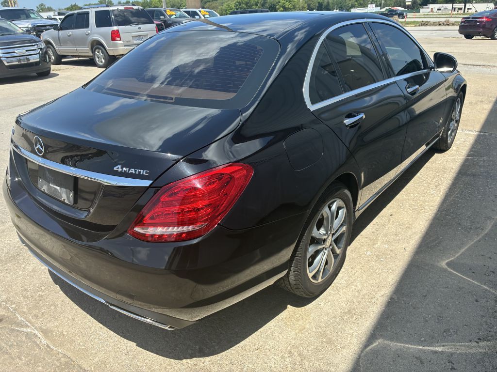 2015 Mercedes-Benz C-Class Image 10