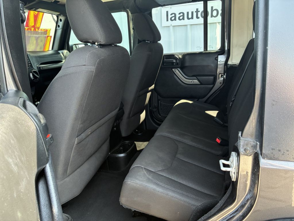 2017 Jeep Wrangler Unlimited Image 5