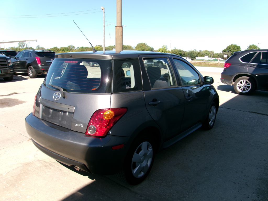 2004 Scion xA Image 6