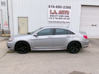 Image for 2014 Chrysler 200 Limited ID: 7724027