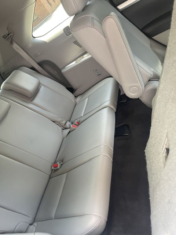 2017 Toyota Highlander Image 13