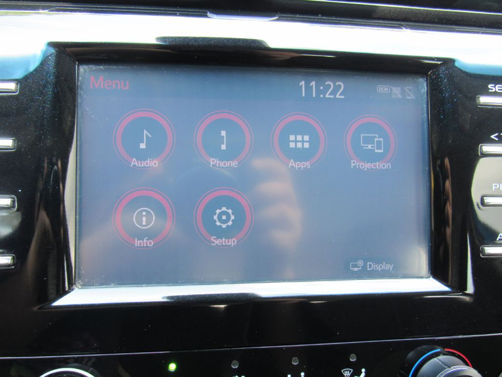 2019 Toyota Camry Image 22