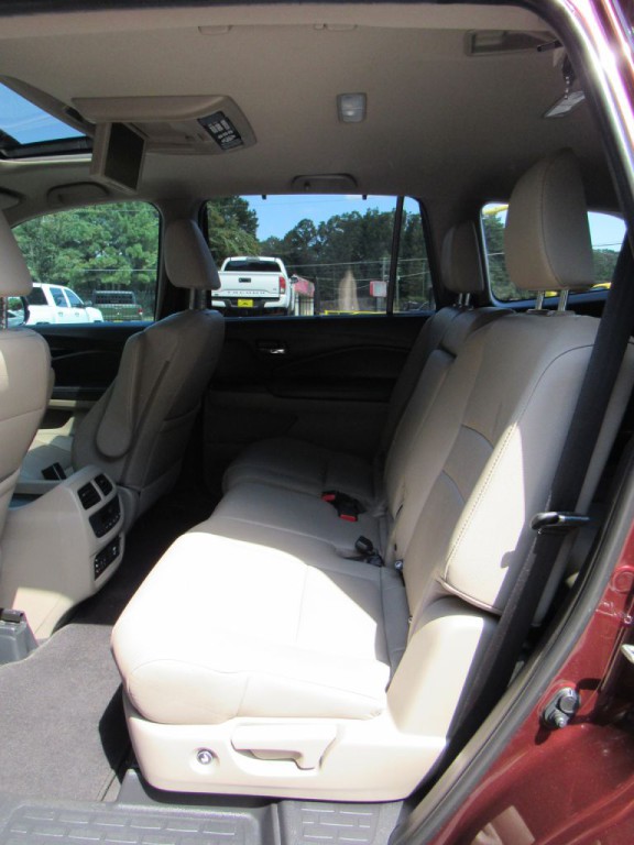 2018 Honda Pilot Image 15