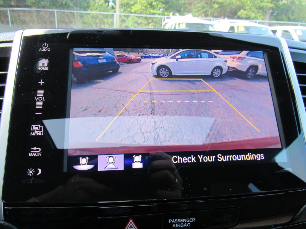 2018 Honda Pilot Image 27