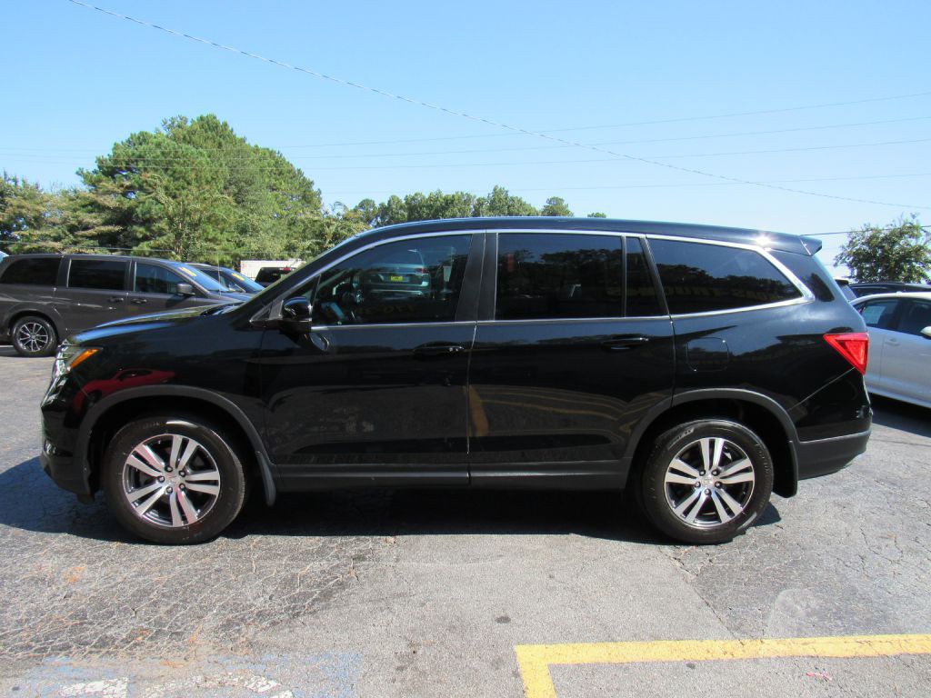 2017 Honda Pilot Image 2
