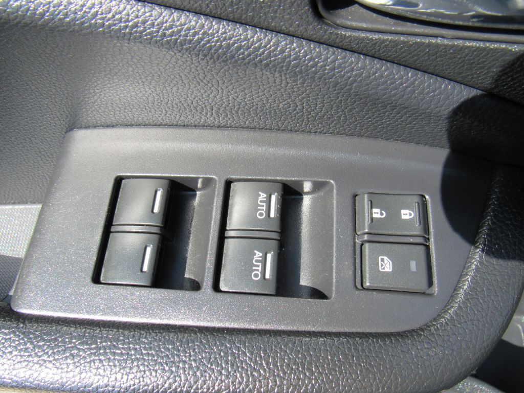 2017 Honda Pilot Image 11