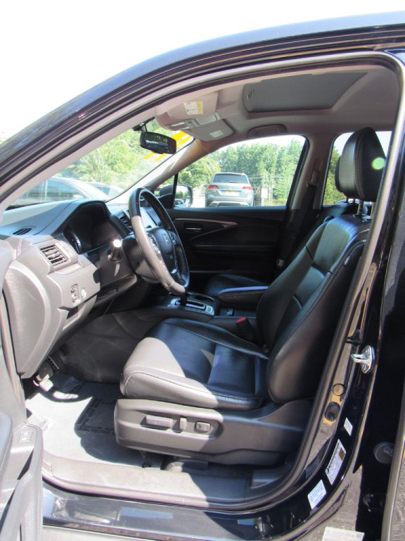 2017 Honda Pilot Image 14