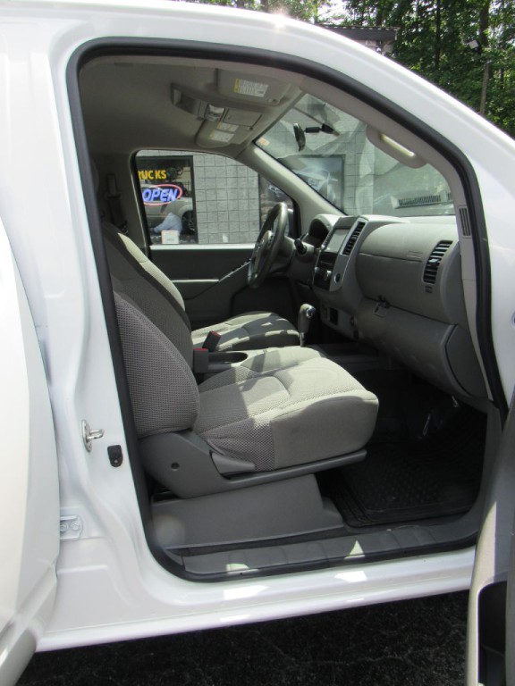 2019 Nissan Frontier Image 13