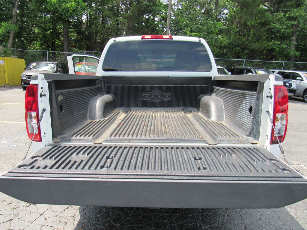 2019 Nissan Frontier Image 23