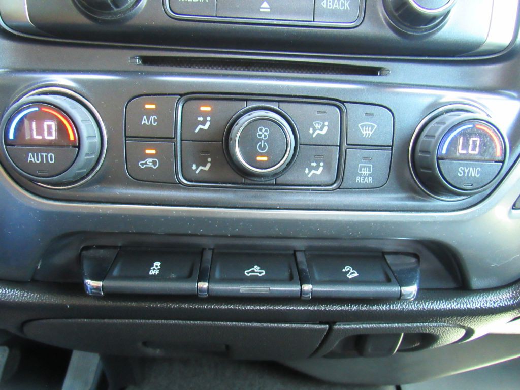 2017 Chevrolet Silverado 1500 Image 21