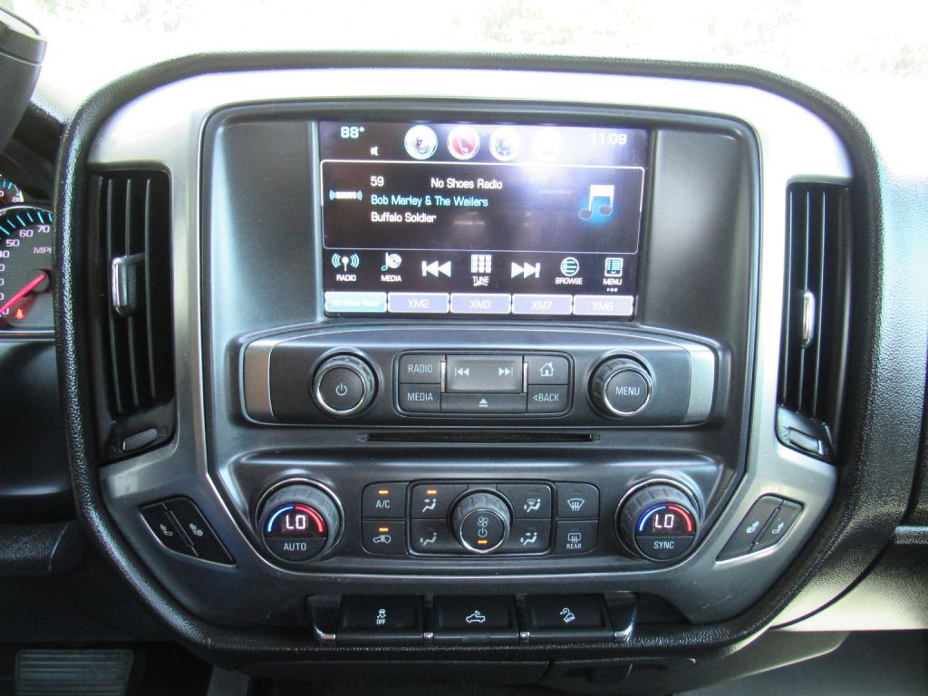 2017 Chevrolet Silverado 1500 Image 19