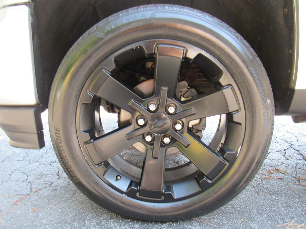 2017 Chevrolet Silverado 1500 Image 23