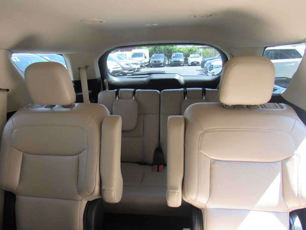 2021 Ford Explorer Image 19