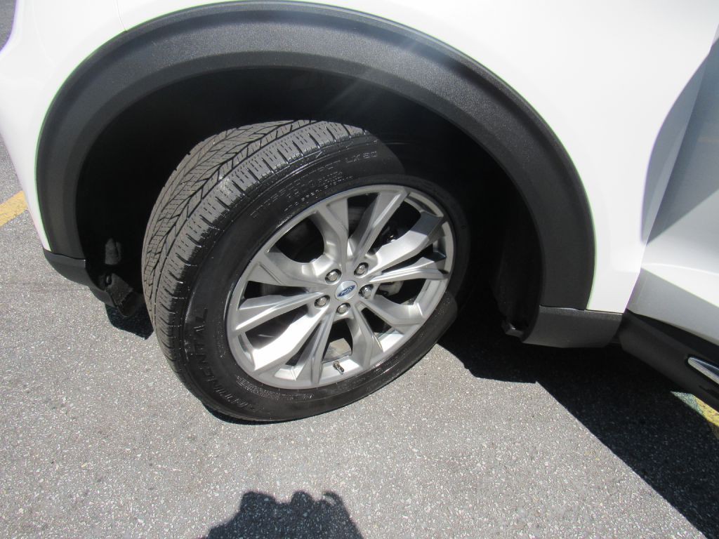 2021 Ford Explorer Image 21