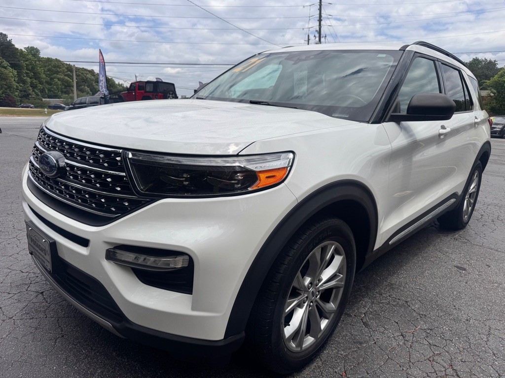 2021 Ford Explorer Image 3