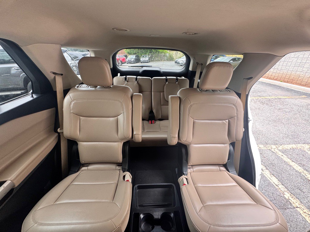 2021 Ford Explorer Image 20