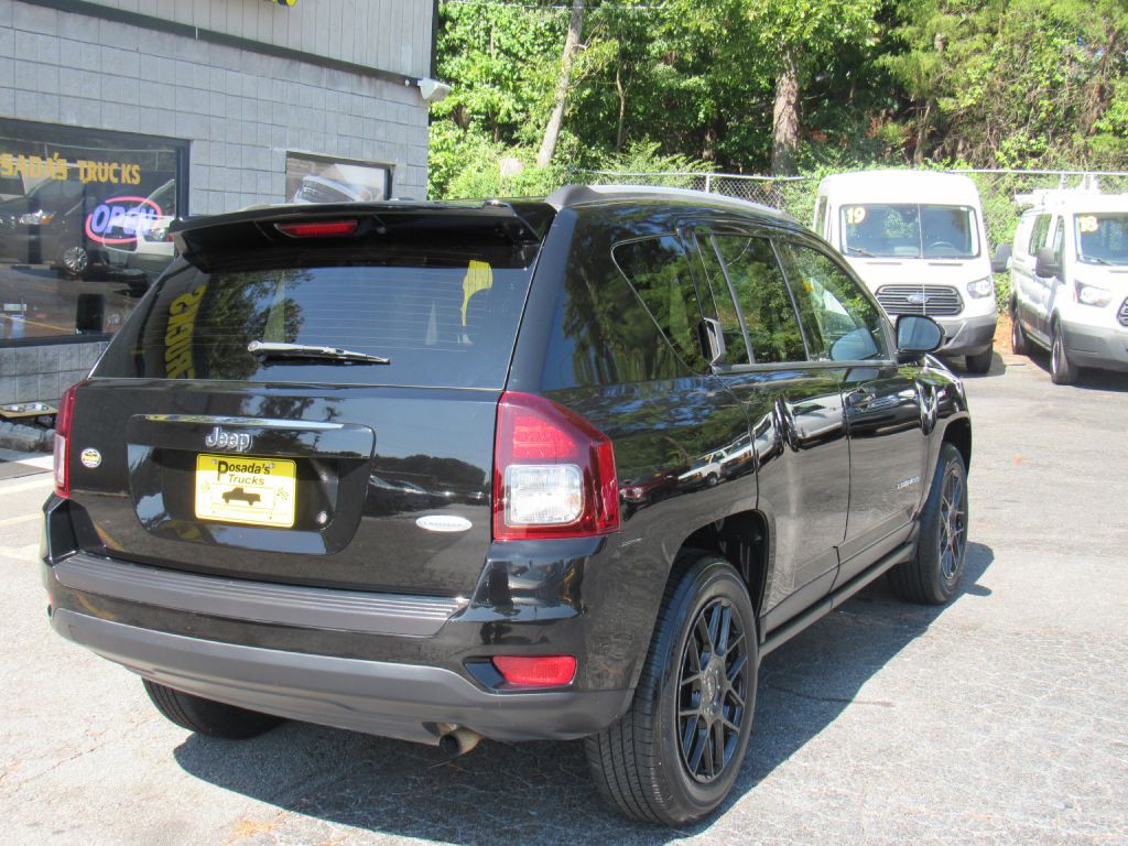 2017 Jeep Compass Image 8