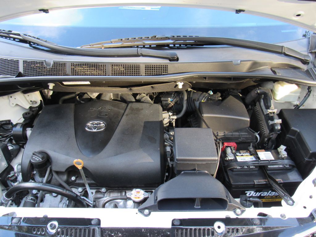 2019 Toyota Sienna Image 23