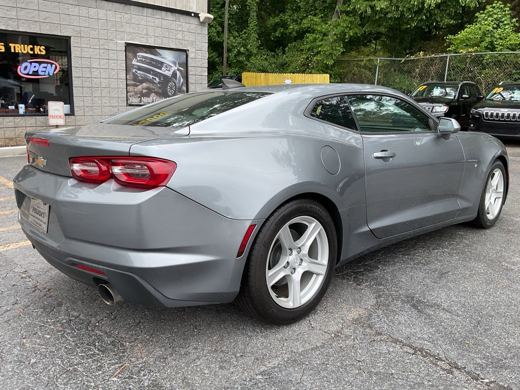 2019 Chevrolet Camaro Image 8